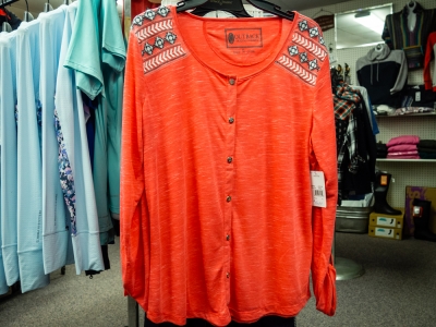 15 MSH_FeaturedWomensWear17