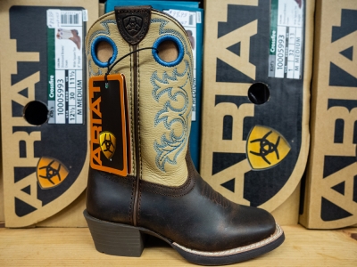 Hoffmann, Stables, Horse, Equine, Colt, Filly, Mare, Stallion, Bronco, Foal, Gelding, Mustang, Pony, Tack, Western, Wear, Cowboy, Boots, Jeans, Clothing, Outerwear, Grooming, Saddle, Stable, Deb, Gifts, Jewelry, cowboy hats, cowboy boots, riding boots, horse tack, breeding, artificial insemination, palomino, Arabian, brood mare, horse trainer, riding, stables, equine semen, frozen, foaling out, cameras, monitoring, 4-H, Fillmore County, MAHA Leader, Wrangler, Reinsman, Montana Silversmiths, Circle Y of Yoakum, Ariat, Dan Post Cowboy Certified Boots, Cinch, Authentic Laredo Western Boots, Ely Cattleman, Tony Lama Boots, Kakadu, Outback Trading Company, Cowboy Hardware, Horze Equestrian, Troxel, Panhandle, Breyer, Arctic Horse, M&amp;F Western Products, Weaver Leather, Corral, Breeches, Helmets and Protective Gear, Riding Gloves, Horse Show Clothing, Riding Apparel, English Riding, Equestrian Outfit, Outerwear, Men’s Western Wear, Rodeo Clothing, Kids Horse Clothing, Youth, Chaps, Saddles, Saddle Pads, Horse Boots, Horse Bits, Bridles, Halters, Leads, Stirrup Irons, Girths, Name, Horse Blankets, Turnouts, Stables sheets, Fly masks, brushes, Horse Care, Lessons, Horse Riding Lessons, Preston, Harmony, Lanesboro, Mabel, Canton, Spring Grove, Caledonia, Houston, La Crescent, Rochester, Chatfield, Fountain, Wykoff, Spring Valley, Ostrander, Le Roy, Historic Forestville, Horse Camping, Horse Trails, Horse Shoes, Fair, Shows, Blue Ribbon, Iowa, Wisconsin, La Crosse, Cresco, Fisks, arena, 