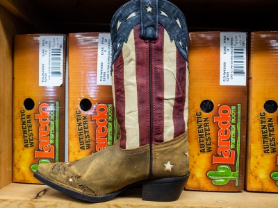 Hoffmann, Stables, Horse, Equine, Colt, Filly, Mare, Stallion, Bronco, Foal, Gelding, Mustang, Pony, Tack, Western, Wear, Cowboy, Boots, Jeans, Clothing, Outerwear, Grooming, Saddle, Stable, Deb, Gifts, Jewelry, cowboy hats, cowboy boots, riding boots, horse tack, breeding, artificial insemination, palomino, Arabian, brood mare, horse trainer, riding, stables, equine semen, frozen, foaling out, cameras, monitoring, 4-H, Fillmore County, MAHA Leader, Wrangler, Reinsman, Montana Silversmiths, Circle Y of Yoakum, Ariat, Dan Post Cowboy Certified Boots, Cinch, Authentic Laredo Western Boots, Ely Cattleman, Tony Lama Boots, Kakadu, Outback Trading Company, Cowboy Hardware, Horze Equestrian, Troxel, Panhandle, Breyer, Arctic Horse, M&amp;F Western Products, Weaver Leather, Corral, Breeches, Helmets and Protective Gear, Riding Gloves, Horse Show Clothing, Riding Apparel, English Riding, Equestrian Outfit, Outerwear, Men’s Western Wear, Rodeo Clothing, Kids Horse Clothing, Youth, Chaps, Saddles, Saddle Pads, Horse Boots, Horse Bits, Bridles, Halters, Leads, Stirrup Irons, Girths, Name, Horse Blankets, Turnouts, Stables sheets, Fly masks, brushes, Horse Care, Lessons, Horse Riding Lessons, Preston, Harmony, Lanesboro, Mabel, Canton, Spring Grove, Caledonia, Houston, La Crescent, Rochester, Chatfield, Fountain, Wykoff, Spring Valley, Ostrander, Le Roy, Historic Forestville, Horse Camping, Horse Trails, Horse Shoes, Fair, Shows, Blue Ribbon, Iowa, Wisconsin, La Crosse, Cresco, Fisks, arena, 