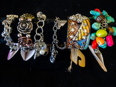 MSH_FeaturedBracelets01b