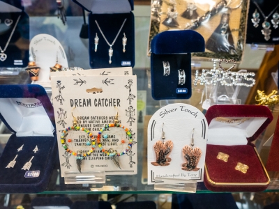 MSH_FeaturedEarrings02