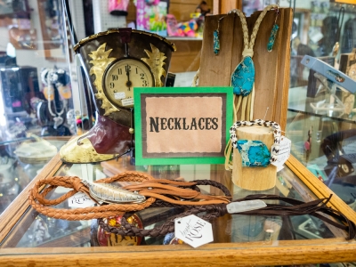 MSH_HoffmannNecklaces01